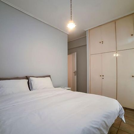 Myrto-Apartments-Atene Esterno foto