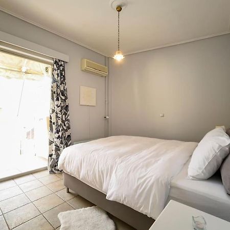 Myrto-Apartments-Atene Esterno foto