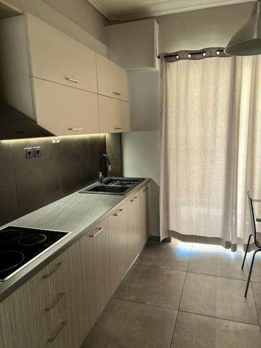 Myrto-Apartments-Atene Esterno foto