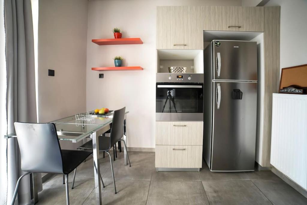 Myrto-Apartments-Atene Esterno foto