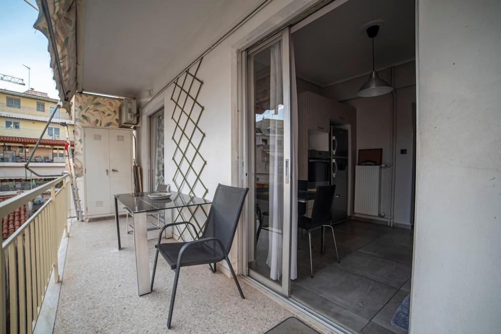 Myrto-Apartments-Atene Esterno foto