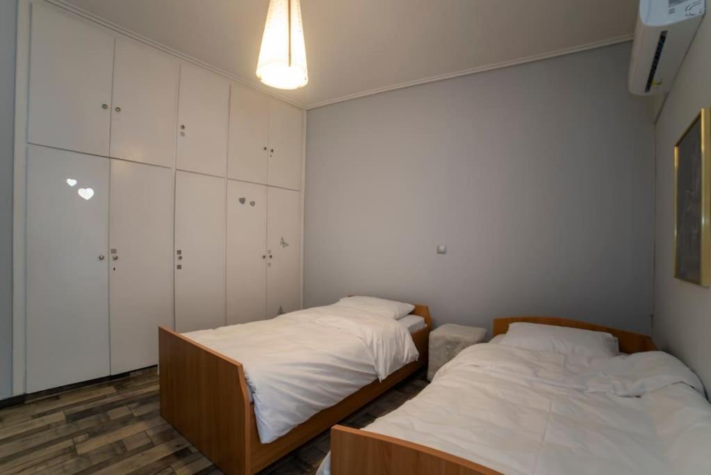 Myrto-Apartments-Atene Esterno foto